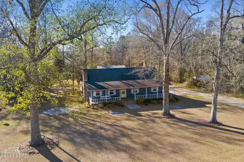 852 1st St, Chipley, FL 32428 photo 2