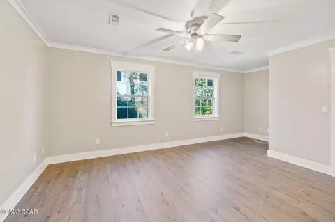 852 1st St, Chipley, FL 32428 photo 13