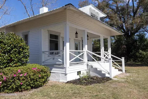 5142 8th Ave, Malone, FL 32445 photo 2