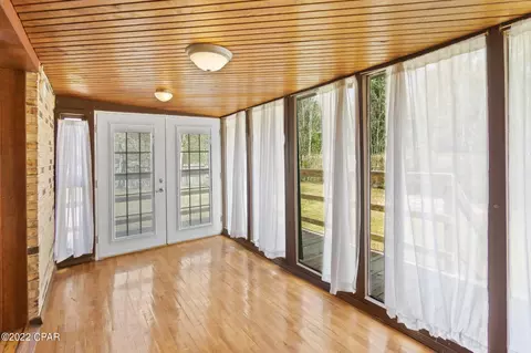 755 Gilbert Dr, Chipley, FL 32428 photo 9