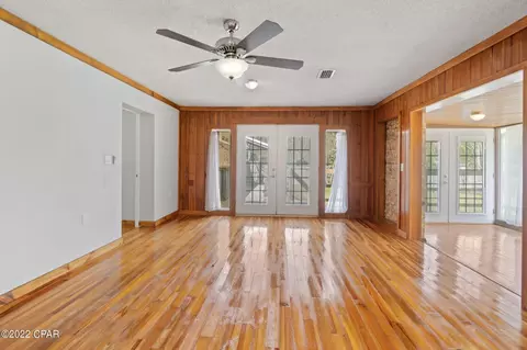 755 Gilbert Dr, Chipley, FL 32428 photo 7