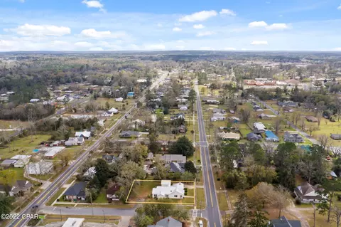719 5th St, Chipley, FL 32428 photo 28