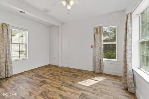 719 5th St, Chipley, FL 32428 photo 5