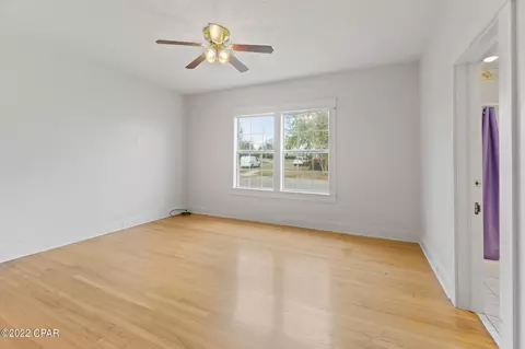 719 5th St, Chipley, FL 32428 photo 11