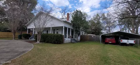 1076 12th Ave, Graceville, FL 32440