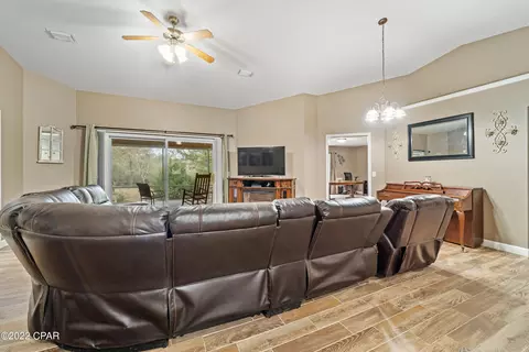 3948 Amy Ln, Chipley, FL 32428 photo 8