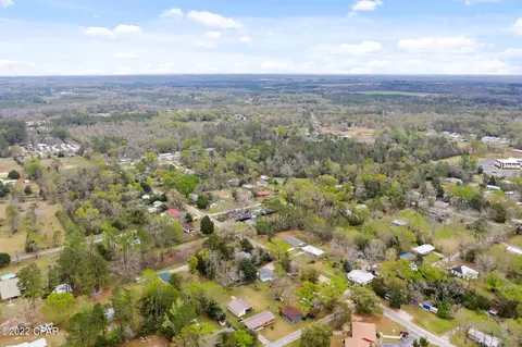521 2nd St, Chipley, FL 32428 photo 23