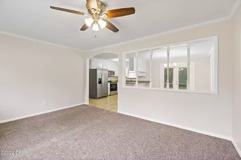 521 2nd St, Chipley, FL 32428 photo 2