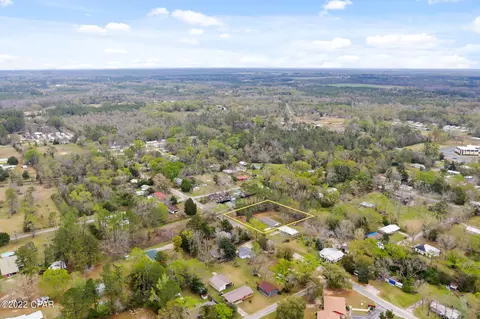 521 2nd St, Chipley, FL 32428 photo 25