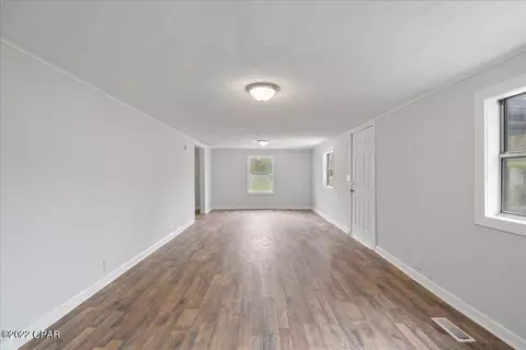 550 Main St, Chipley, FL 32428 photo 6