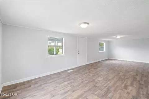 550 Main St, Chipley, FL 32428 photo 8