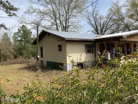 3048 Wyatt Dr, Chipley, FL 32428 photo 2
