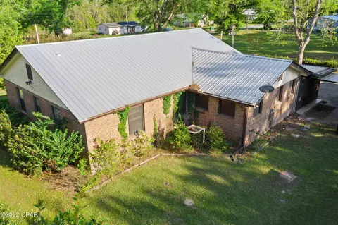 588 2 Nd St, Chipley, FL 32428 photo 5