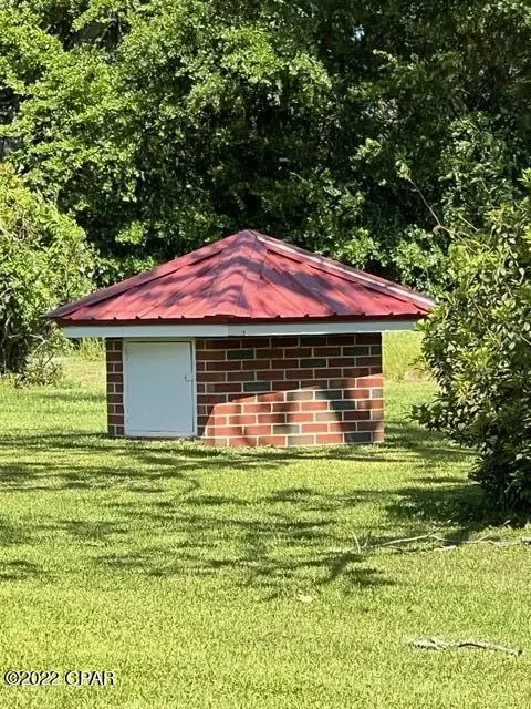 5720 Grove Rd, Bascom, FL 32423 photo 9