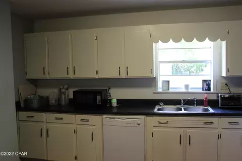 796 Sinclair St, Chipley, FL 32428 photo 12