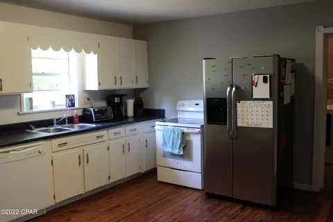 796 Sinclair St, Chipley, FL 32428 photo 13