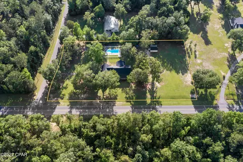 1902 Limestone Ln, Chipley, FL 32428 photo 2