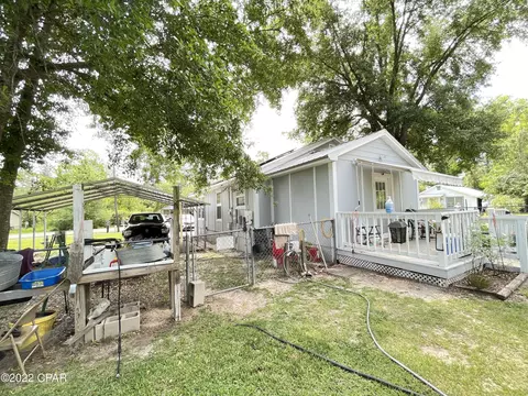 850 3rd St, Chipley, FL 32428 photo 6
