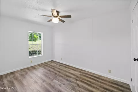 1061 Roland Rd, Chipley, FL 32428 photo 8