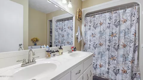 3237 Lakeshore Dr, Chipley, FL 32428 photo 17