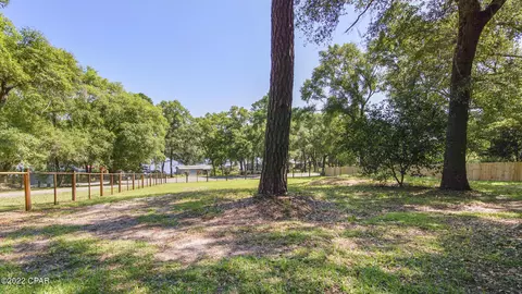3237 Lakeshore Dr, Chipley, FL 32428 photo 6