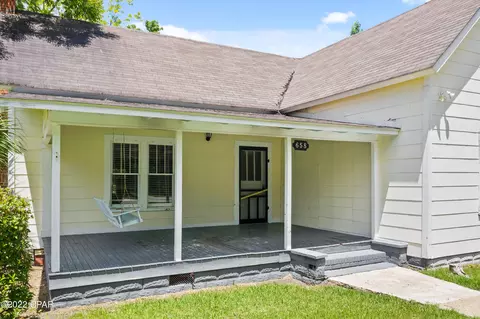 658 2nd St, Chipley, FL 32428 photo 2