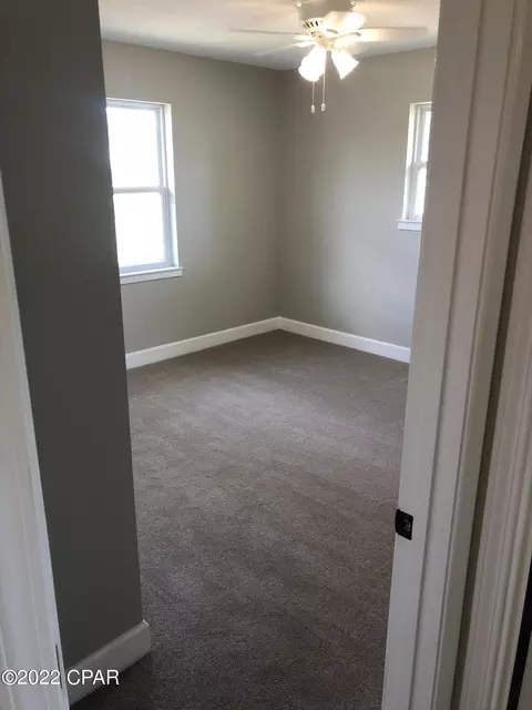 5253 10th St, Malone, FL 32445 photo 16