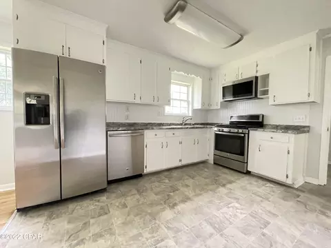 5142 13th Ave, Malone, FL 32445 photo 9