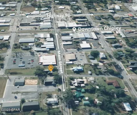 781 Main St, Chipley, FL 32428 photo 3