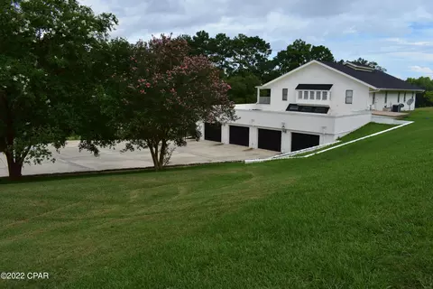 3398 Corgi Ln, Chipley, FL 32428 photo 3