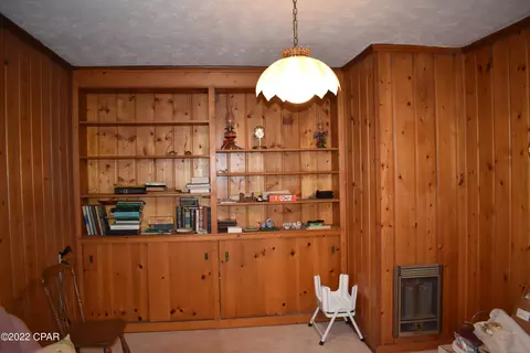 808 2nd St, Chipley, FL 32428 photo 5