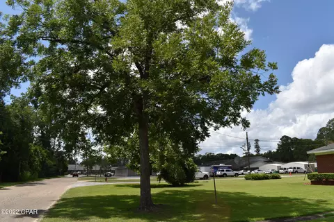 808 2nd St, Chipley, FL 32428 photo 37