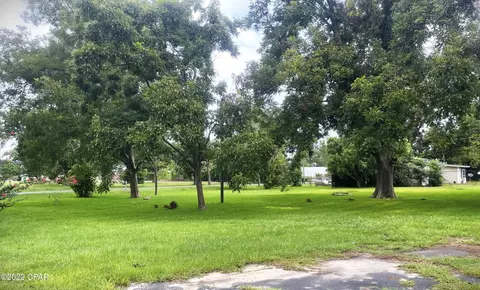 5118 9th Ave, Malone, FL 32445 photo 3