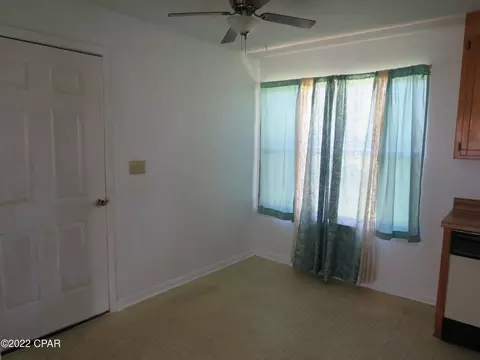 1282 Holley Ave, Chipley, FL 32428 photo 3