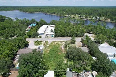 21915 Lakeview Dr, Panama City Beach, FL 32413