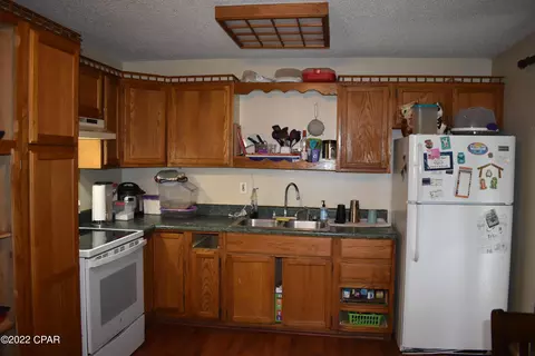 838 Maple St, Chipley, FL 32428 photo 9