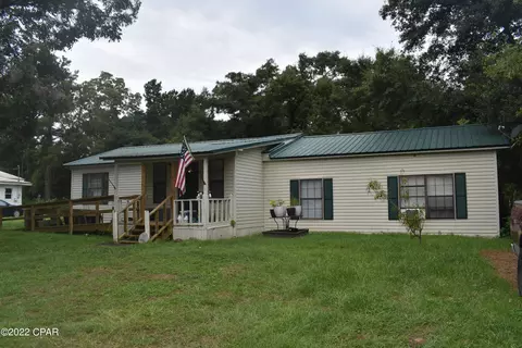 838 Maple St, Chipley, FL 32428 photo 2