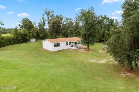 2226 Bethlehem Rd, Cottondale, FL 32431 photo 1