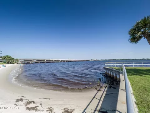 209 E 3rd St, Lynn Haven, FL 32444 photo 28