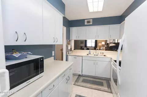 209 E 3rd St, Lynn Haven, FL 32444 photo 10