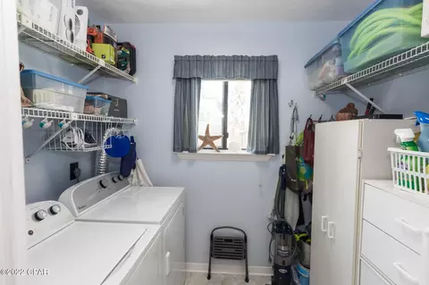 209 E 3rd St, Lynn Haven, FL 32444 photo 12