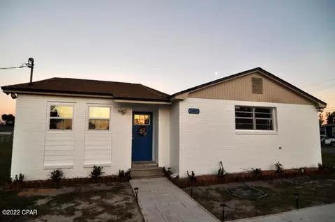802 College Ave, Panama City, FL 32401