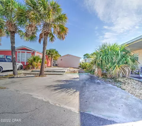 428 Snook Ln, Panama City Beach, FL 32408