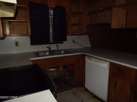501 2nd St, Chipley, FL 32428 photo 12