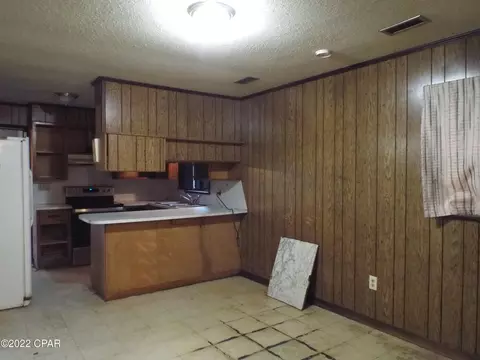 501 2nd St, Chipley, FL 32428 photo 14