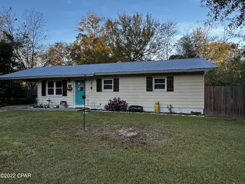 536 5th St, Chipley, FL 32428 photo 1
