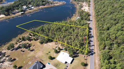 2713 Rolling Pines Rd, Chipley, FL 32428 photo 3