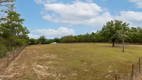 4982 Travis Trl, Chipley, FL 32428 photo 8