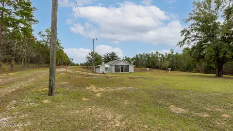 4982 Travis Trl, Chipley, FL 32428 photo 13
