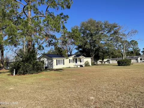 5162 4th Ave, Malone, FL 32445 photo 3